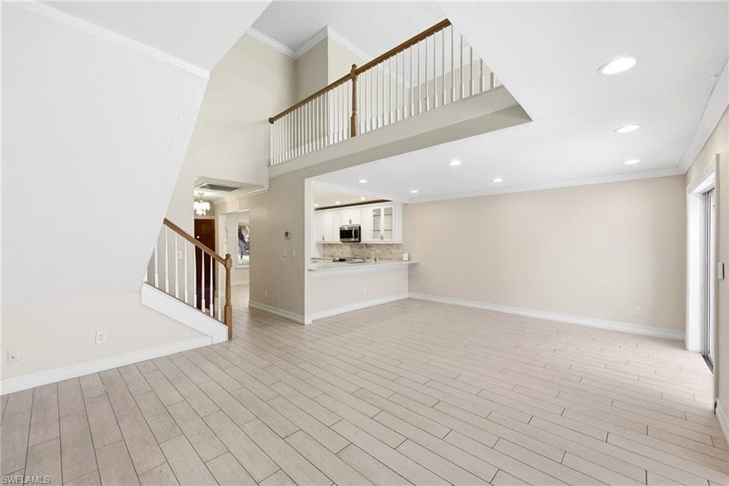 196 Sabal Lake DR, NAPLES FL 34104-14