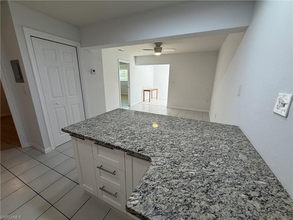 841/843 South ST, FORT MYERS BEACH FL 33931-10