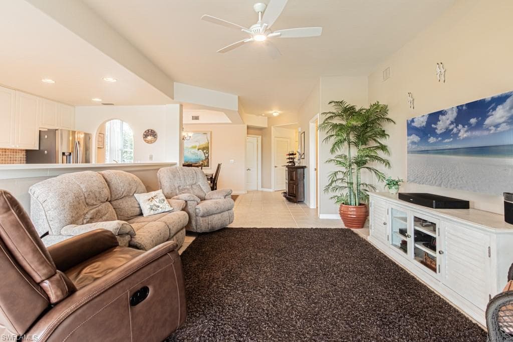 2029 Crestview WAY # 105, NAPLES FL 34119-14