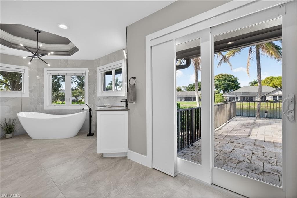 2341 MAYFIELD CT # 8, NAPLES FL 34105-22