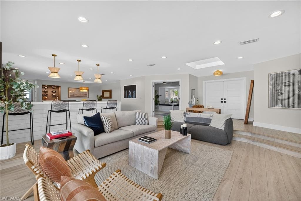 2341 MAYFIELD CT # 8, NAPLES FL 34105-6