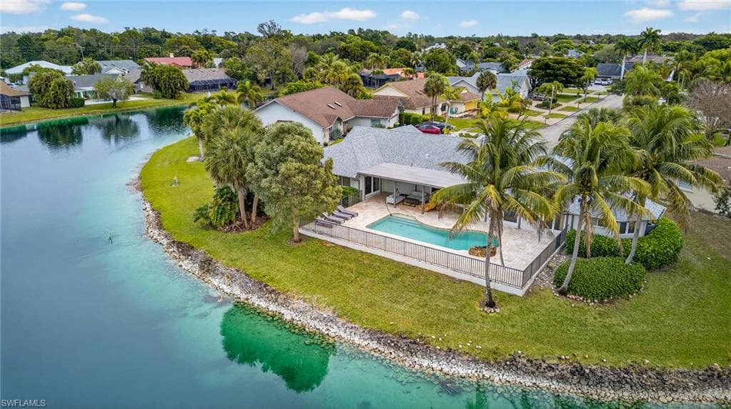 2341 MAYFIELD CT # 8, NAPLES FL 34105-37