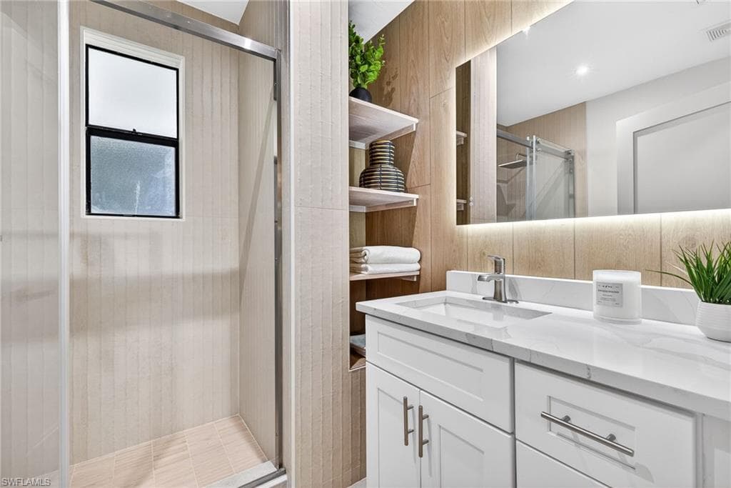 1275 8TH AVE N, NAPLES FL 34102-22