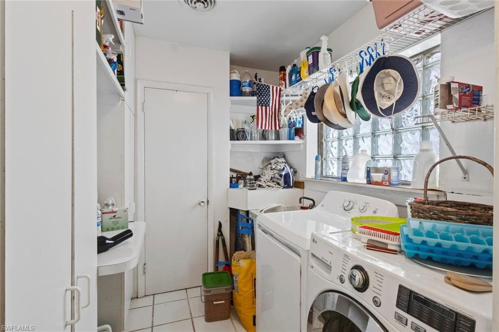 1348 Alcazar AVE, FORT MYERS FL 33901-23