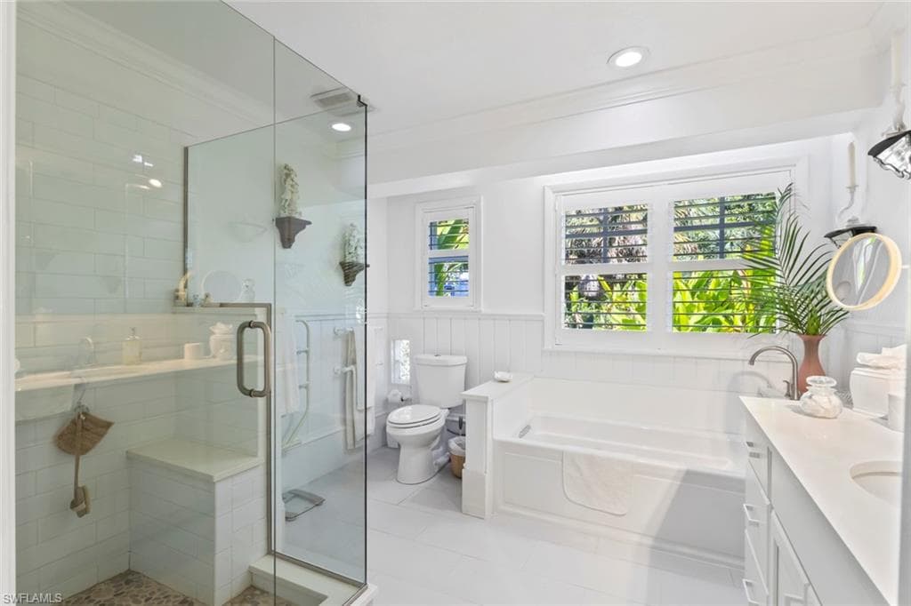 1348 Alcazar AVE, FORT MYERS FL 33901-18