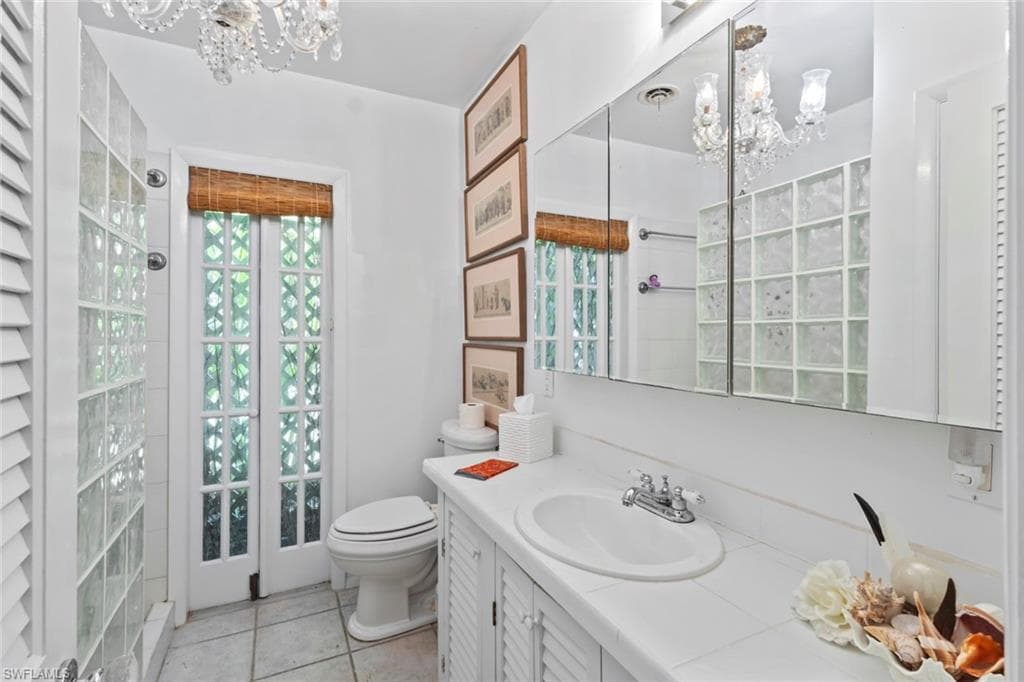 1348 Alcazar AVE, FORT MYERS FL 33901-20