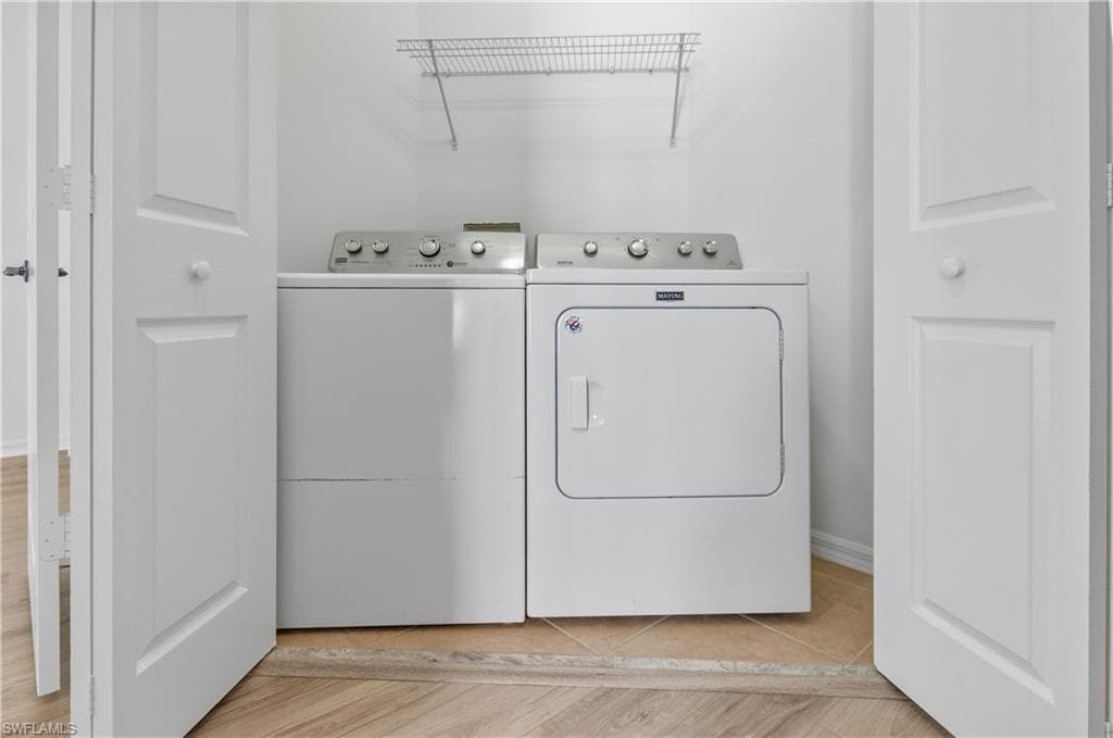 3281 Lindsey LN # 55, NAPLES FL 34109-35