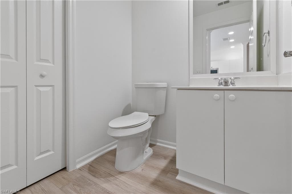 3281 Lindsey LN # 55, NAPLES FL 34109-13