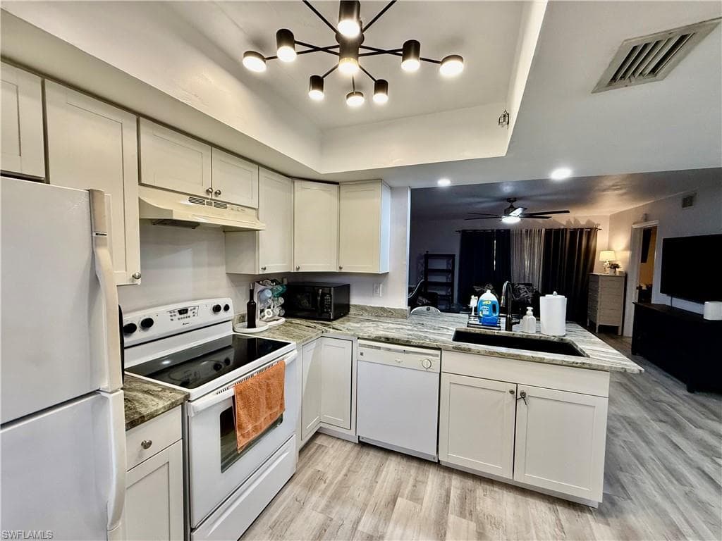 2133 Golfside Village DR, LEHIGH ACRES FL 33936-3