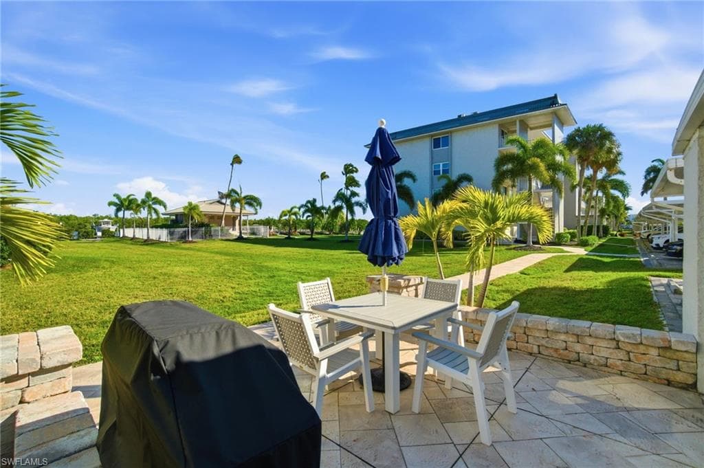 305 Goodlette-Frank RD S # C205, NAPLES FL 34102-25