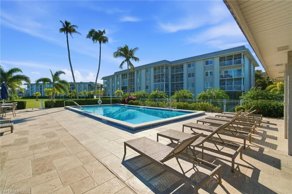305 Goodlette-Frank RD S C205-27