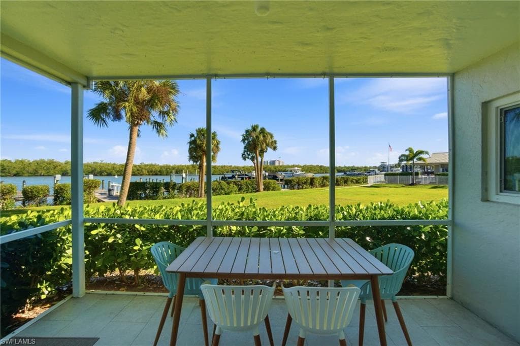 305 Goodlette-Frank RD S # C205, NAPLES FL 34102-18