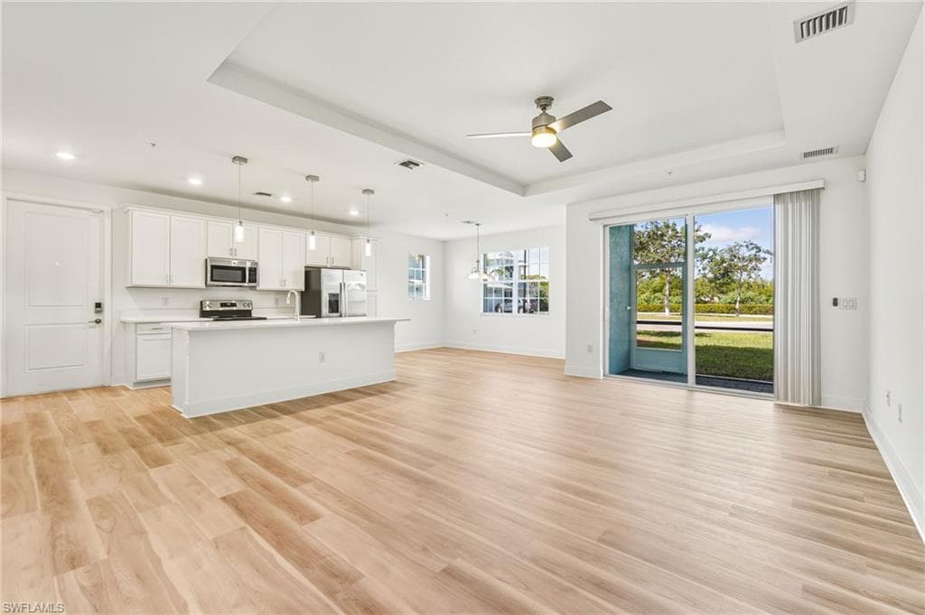 26430 Coco Cay CIR # 101, BONITA SPRINGS FL 34135-4