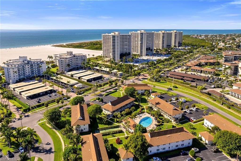 235 Seaview CT # B2, MARCO ISLAND FL 34145-48