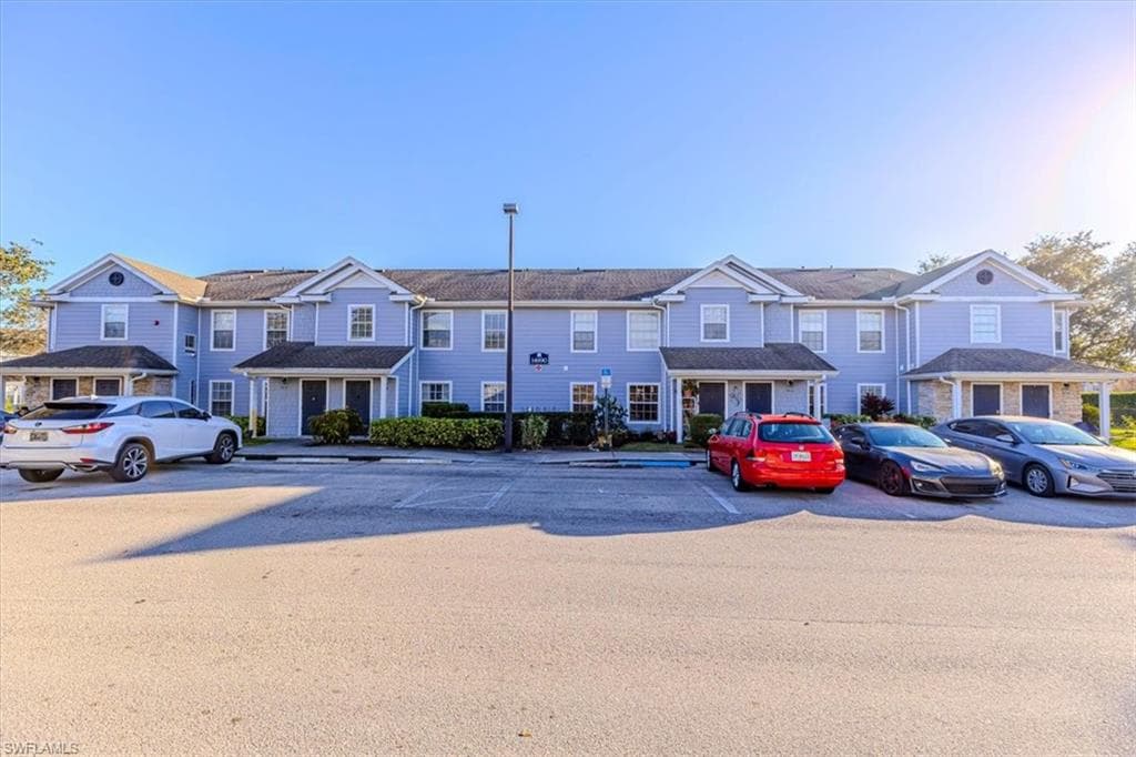 14890 Pleasant Bay LN # 3208, NAPLES FL 34119-4