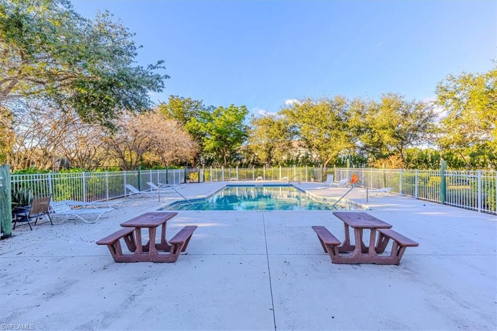 14890 Pleasant Bay LN # 3208, NAPLES FL 34119-17