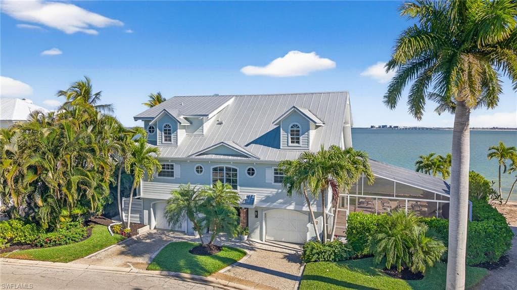 1212 Isabel DR, SANIBEL FL 33957-45