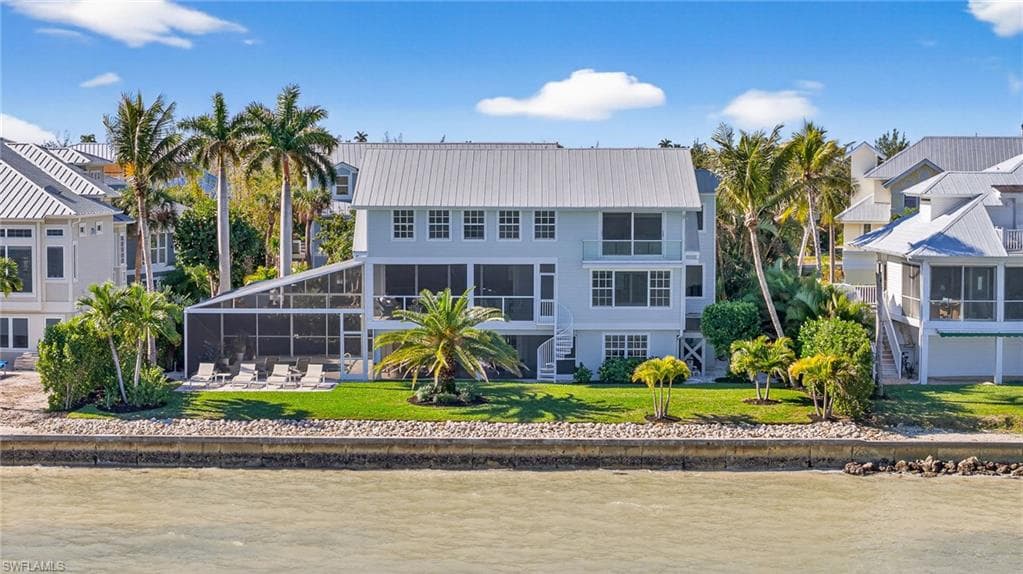 1212 Isabel DR, SANIBEL FL 33957-2