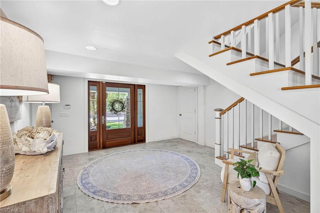 1212 Isabel DR, SANIBEL FL 33957-4