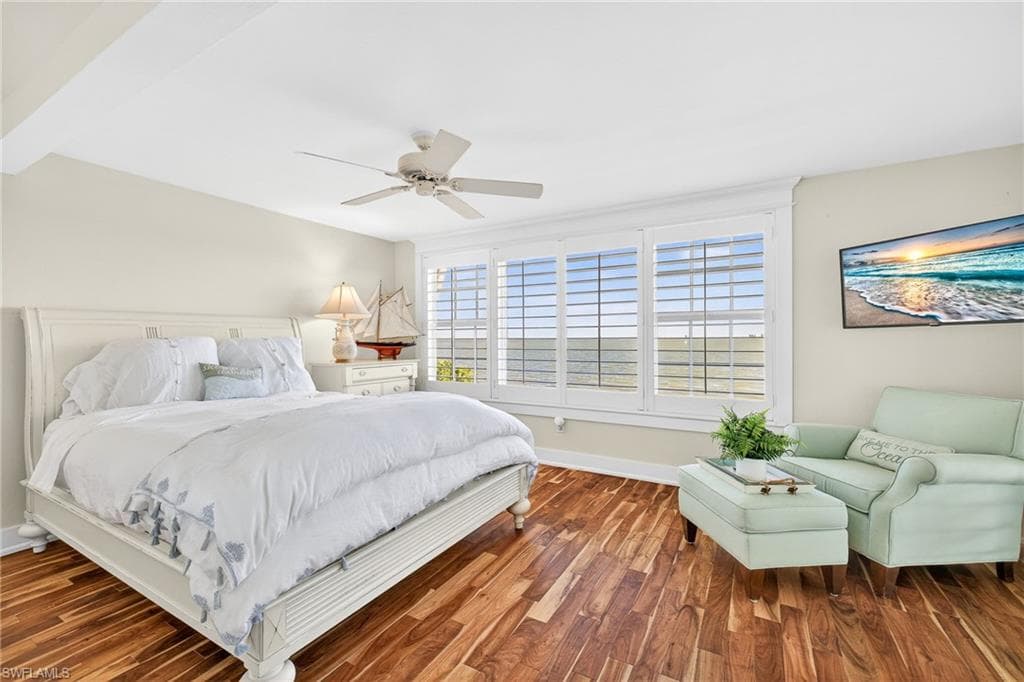 1212 Isabel DR, SANIBEL FL 33957-29