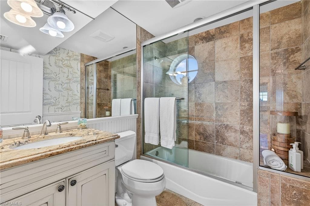 1212 Isabel DR, SANIBEL FL 33957-28