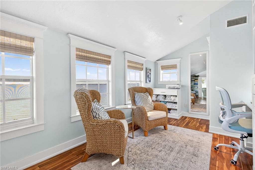 1212 Isabel DR, SANIBEL FL 33957-20