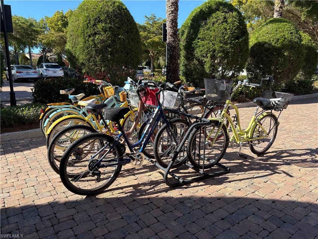 8565 Via Garibaldi CIR # 206, ESTERO FL 33928-38