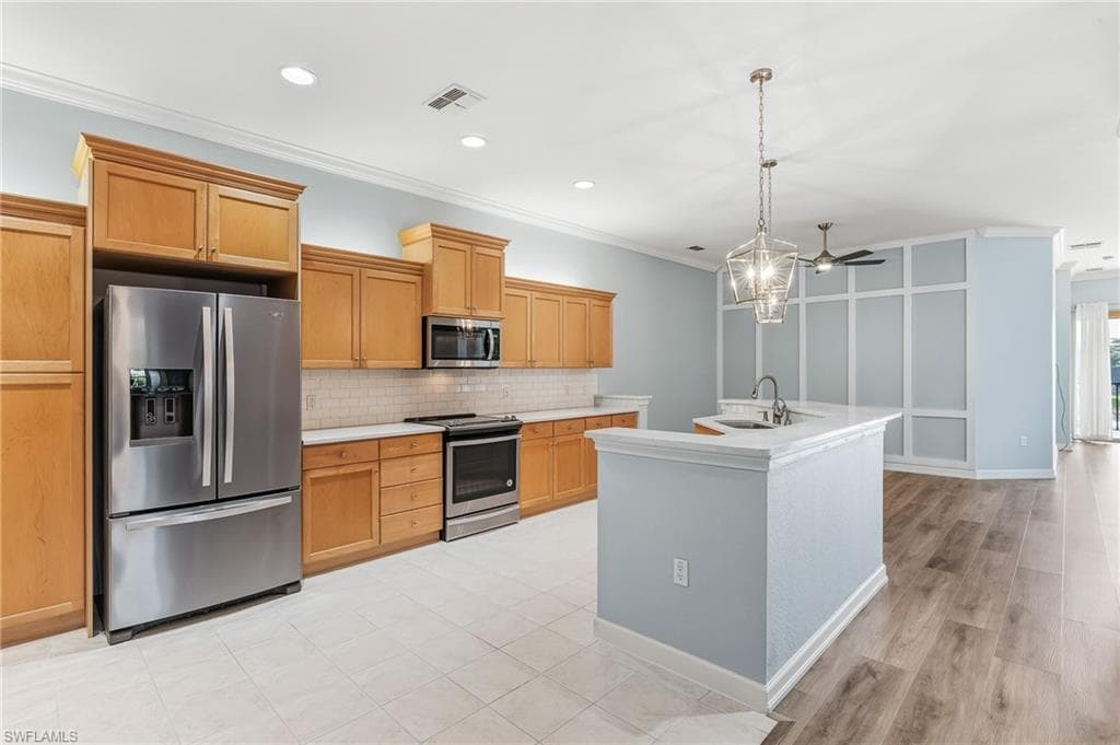 8565 Via Garibaldi CIR # 206, ESTERO FL 33928-3