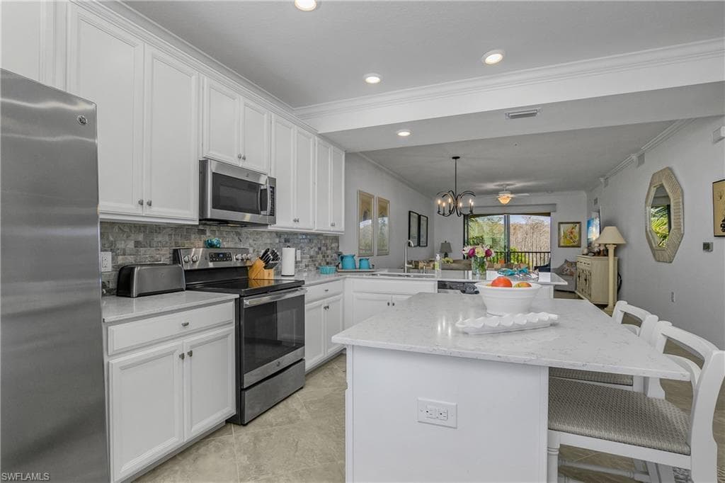 9572 Trevi CT # 5034, NAPLES FL 34113-10
