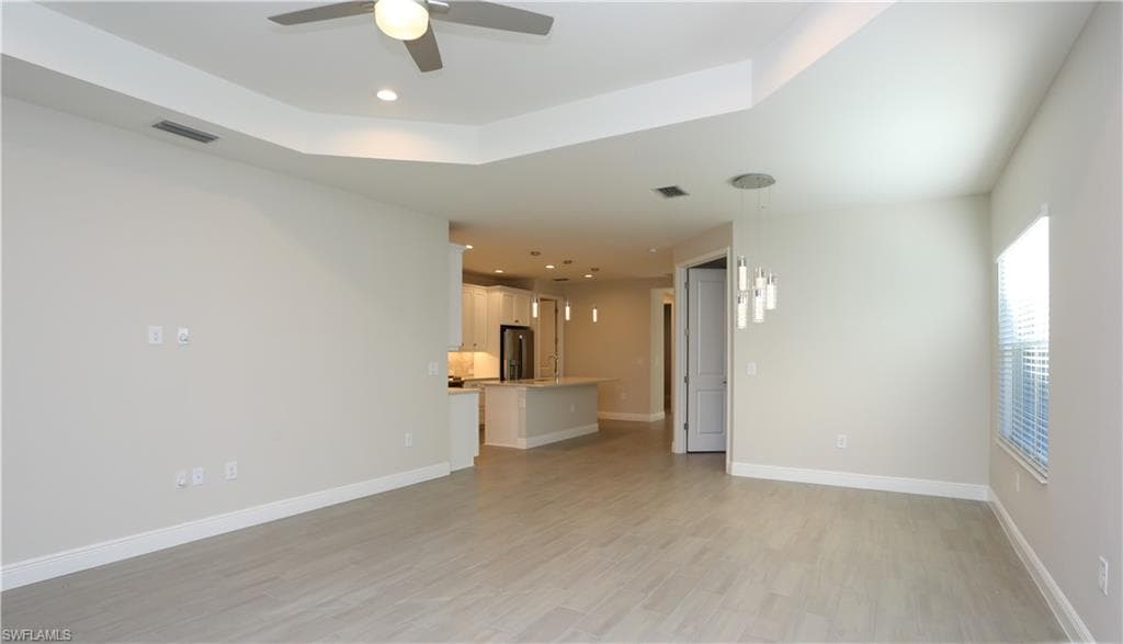 2428 Ariane DR, NAPLES FL 34112-3