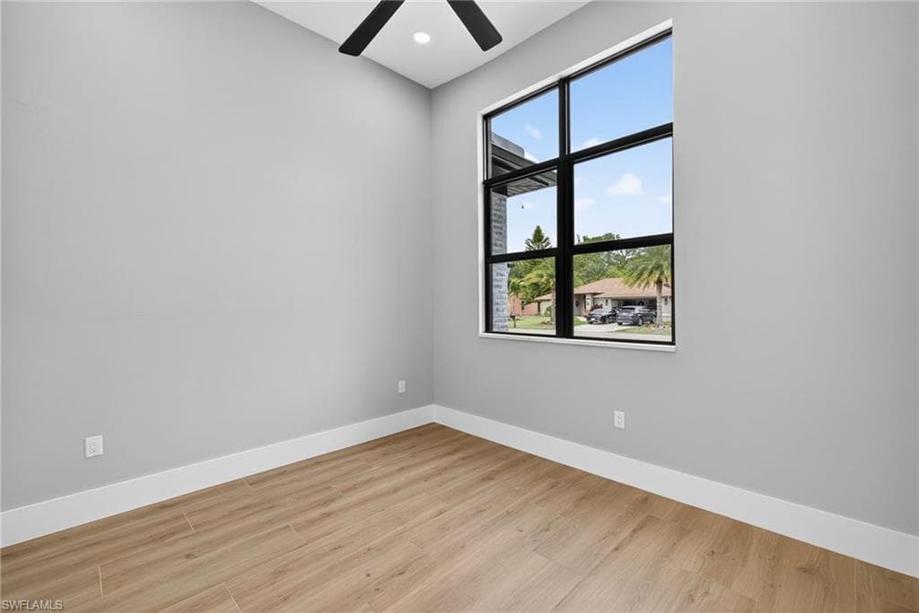 10318 St Patrick LN-27