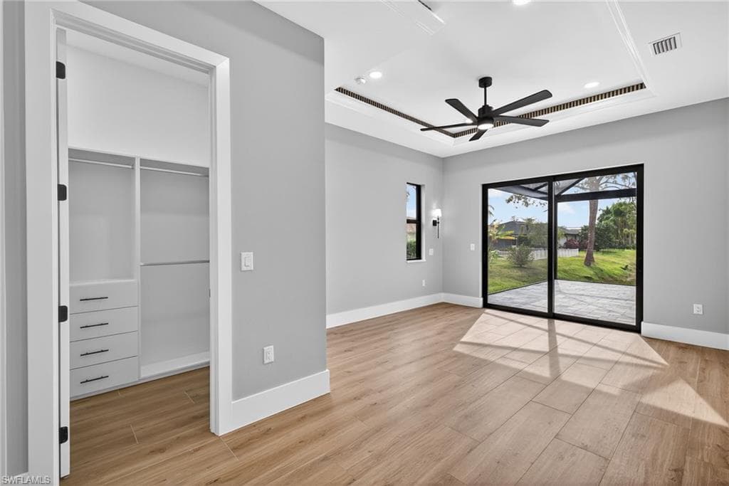 10318 St Patrick LN-13