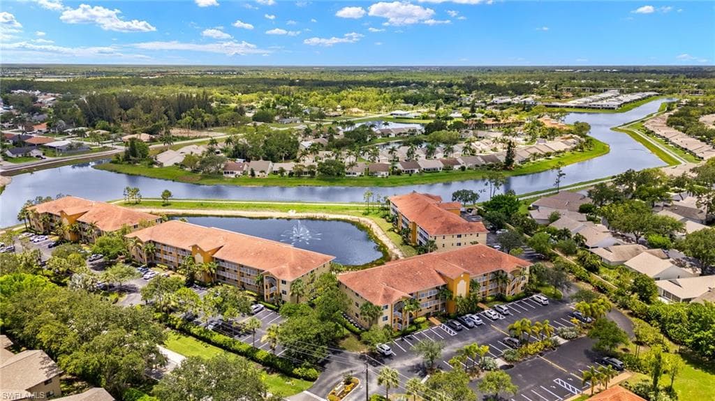 10030 Maddox LN # 206, BONITA SPRINGS FL 34135-11