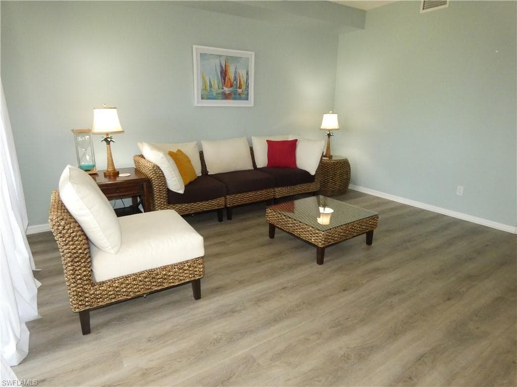 4015 Palm Tree BLVD # 202, CAPE CORAL FL 33904-8