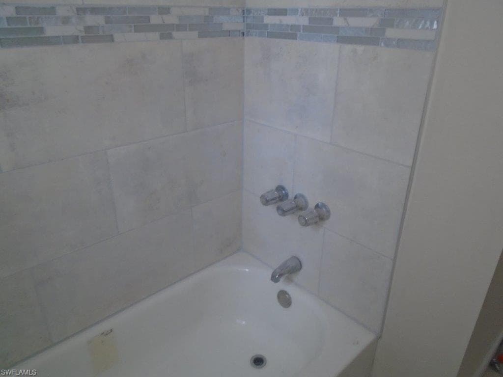 11411 Linda Loma DR # 4, FORT MYERS FL 33908-3