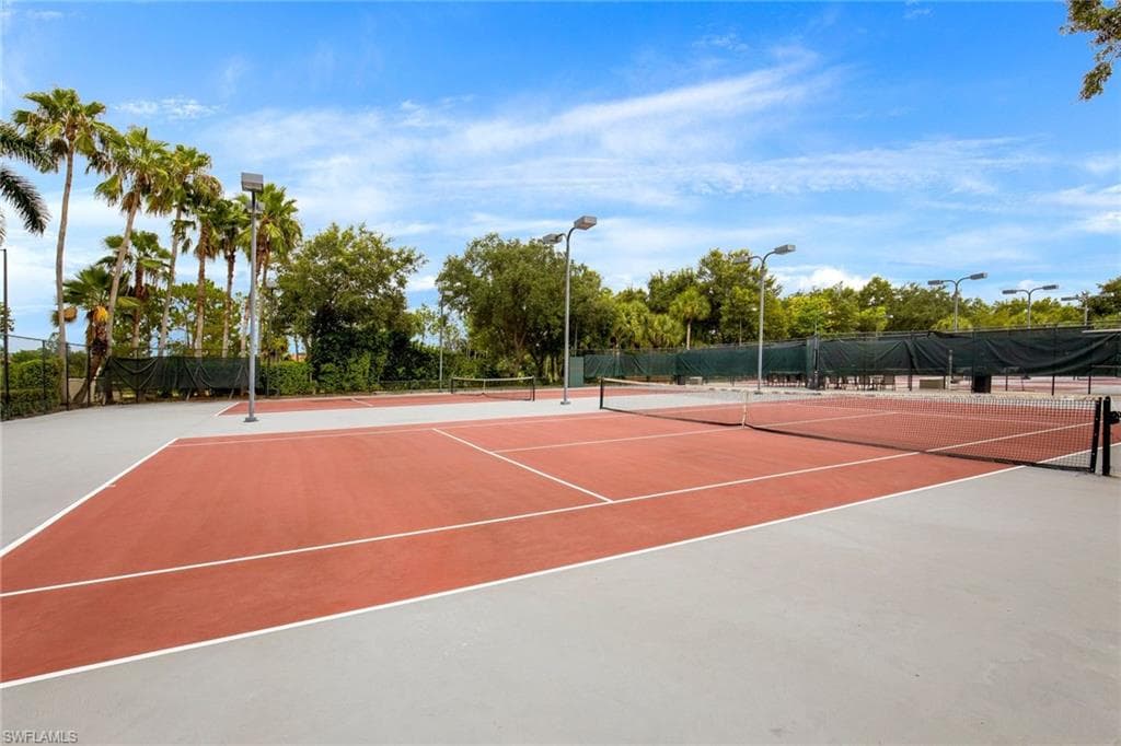 2730 Cypress Trace CIR # 2826, NAPLES FL 34119-26