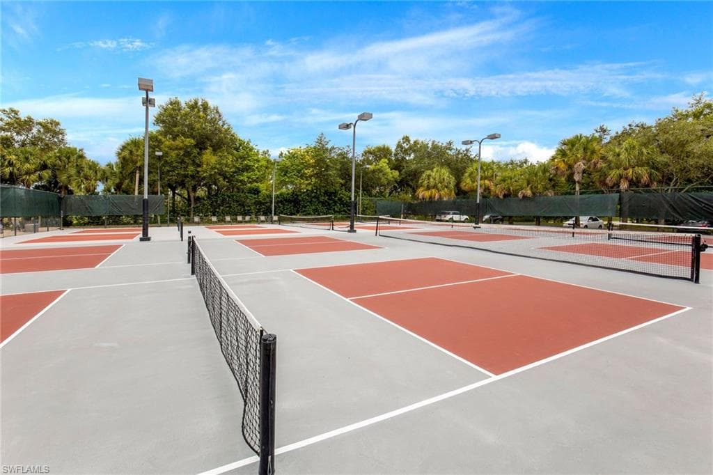 2730 Cypress Trace CIR # 2826, NAPLES FL 34119-25