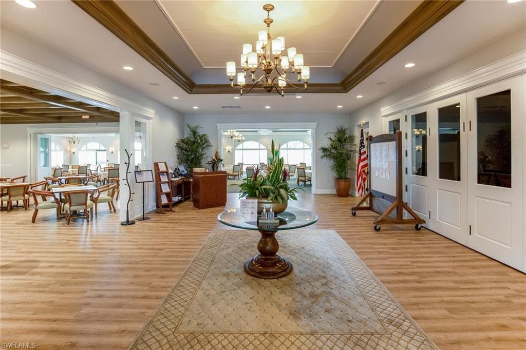 2730 Cypress Trace CIR # 2826, NAPLES FL 34119-21