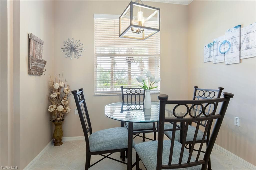 2730 Cypress Trace CIR # 2826, NAPLES FL 34119-7