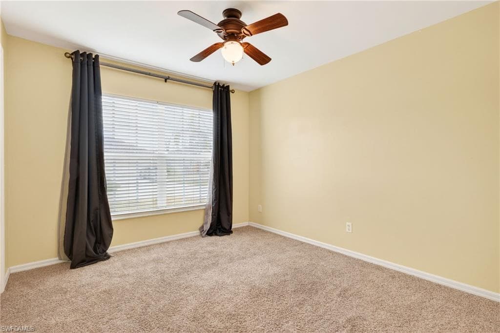 4664 Varsity CIR, LEHIGH ACRES FL 33971-11