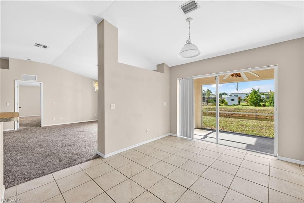 4664 Varsity CIR, LEHIGH ACRES FL 33971-19