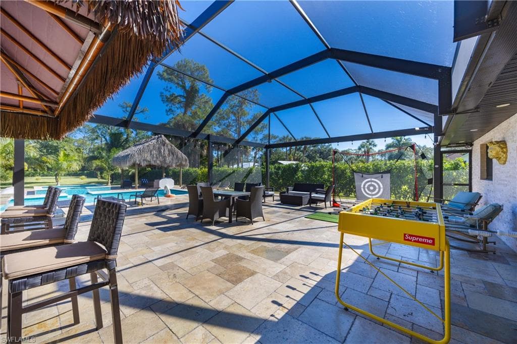 1890 Oakes BLVD, NAPLES FL 34119-23