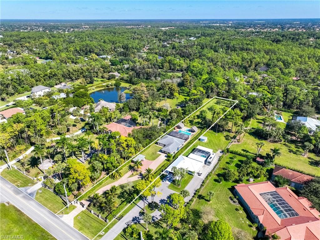 1890 Oakes BLVD, NAPLES FL 34119-43