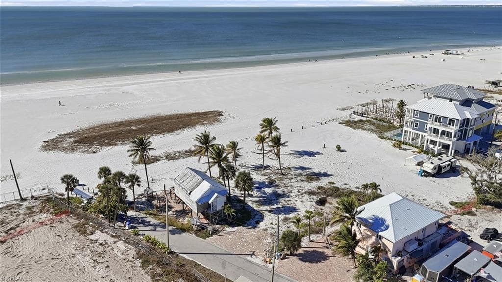 42 Avenue E, FORT MYERS BEACH FL 33931-4
