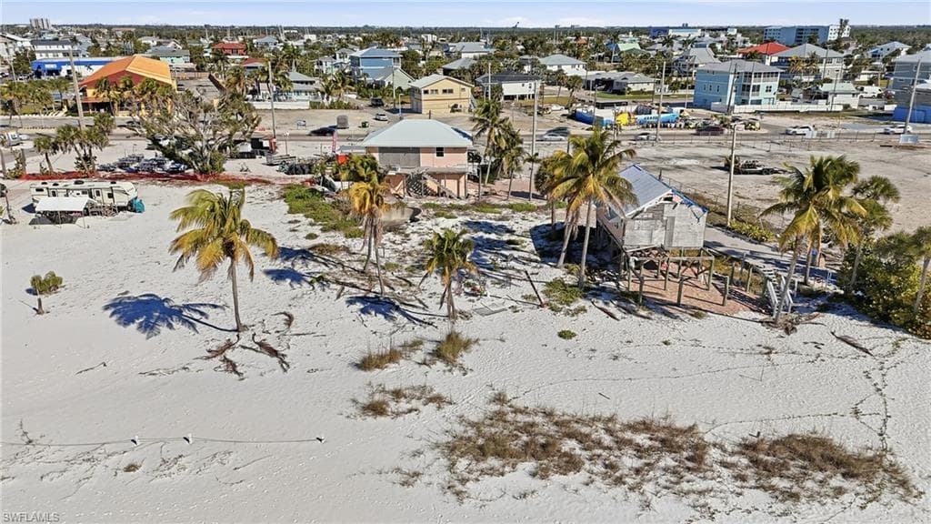 42 Avenue E, FORT MYERS BEACH FL 33931-8