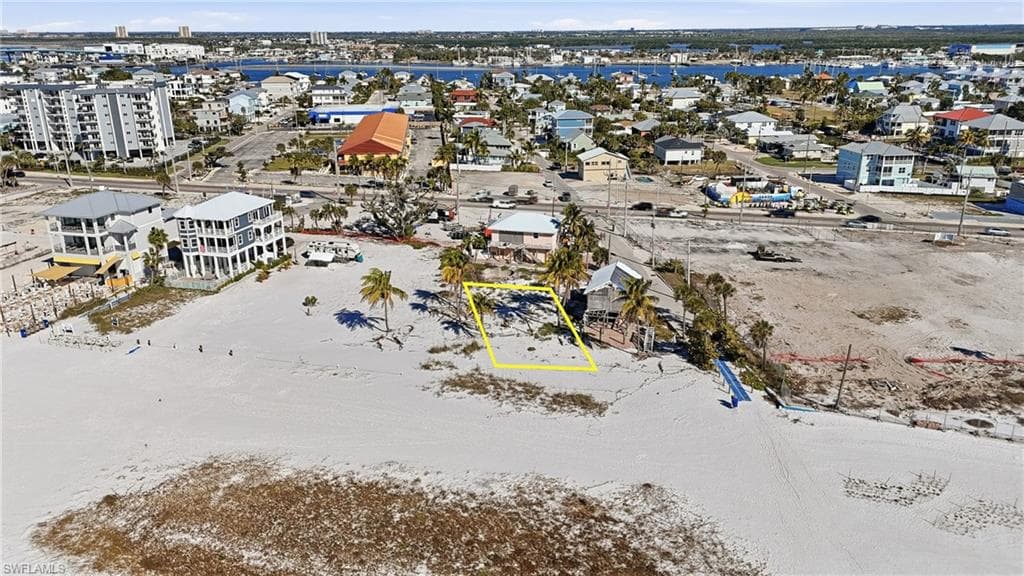 42 Avenue E, FORT MYERS BEACH FL 33931-3