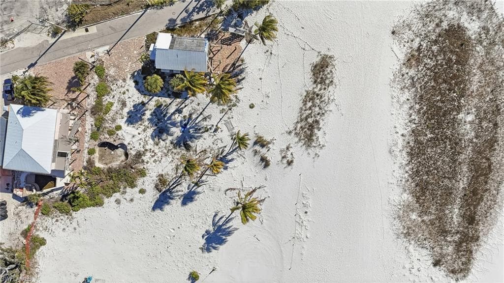 42 Avenue E, FORT MYERS BEACH FL 33931-7