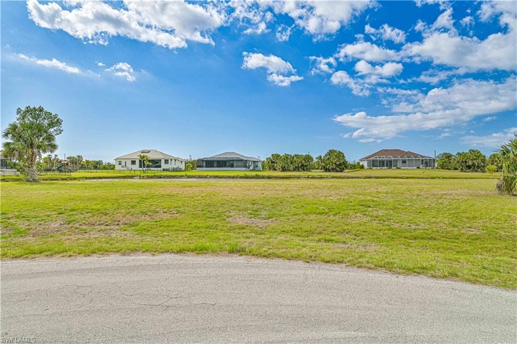 16299 Cayman LN-7