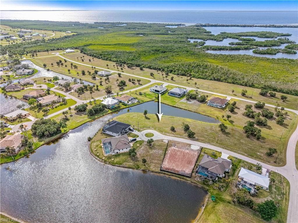 16299 Cayman LN-5