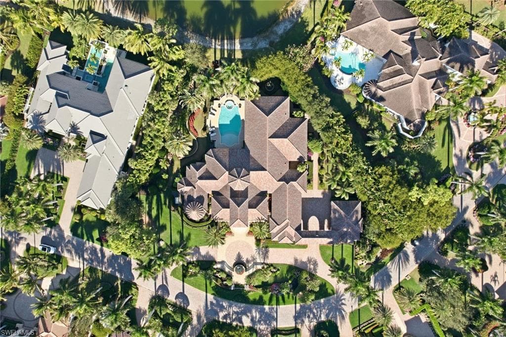 16961 Verona LN, NAPLES FL 34110-1